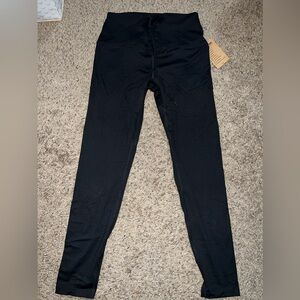 Size L NWT 7/8 PINK sport leggings